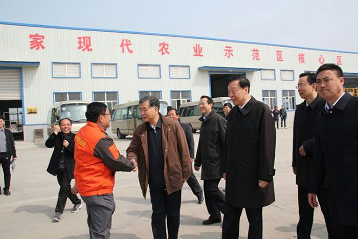 Wang Yang, Vice Premier of the State Council, visited Quanfeng Aviation Plant Protection UAV for the fifth time